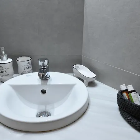 Palamidi View Newly Constructed Apartment Nafplio